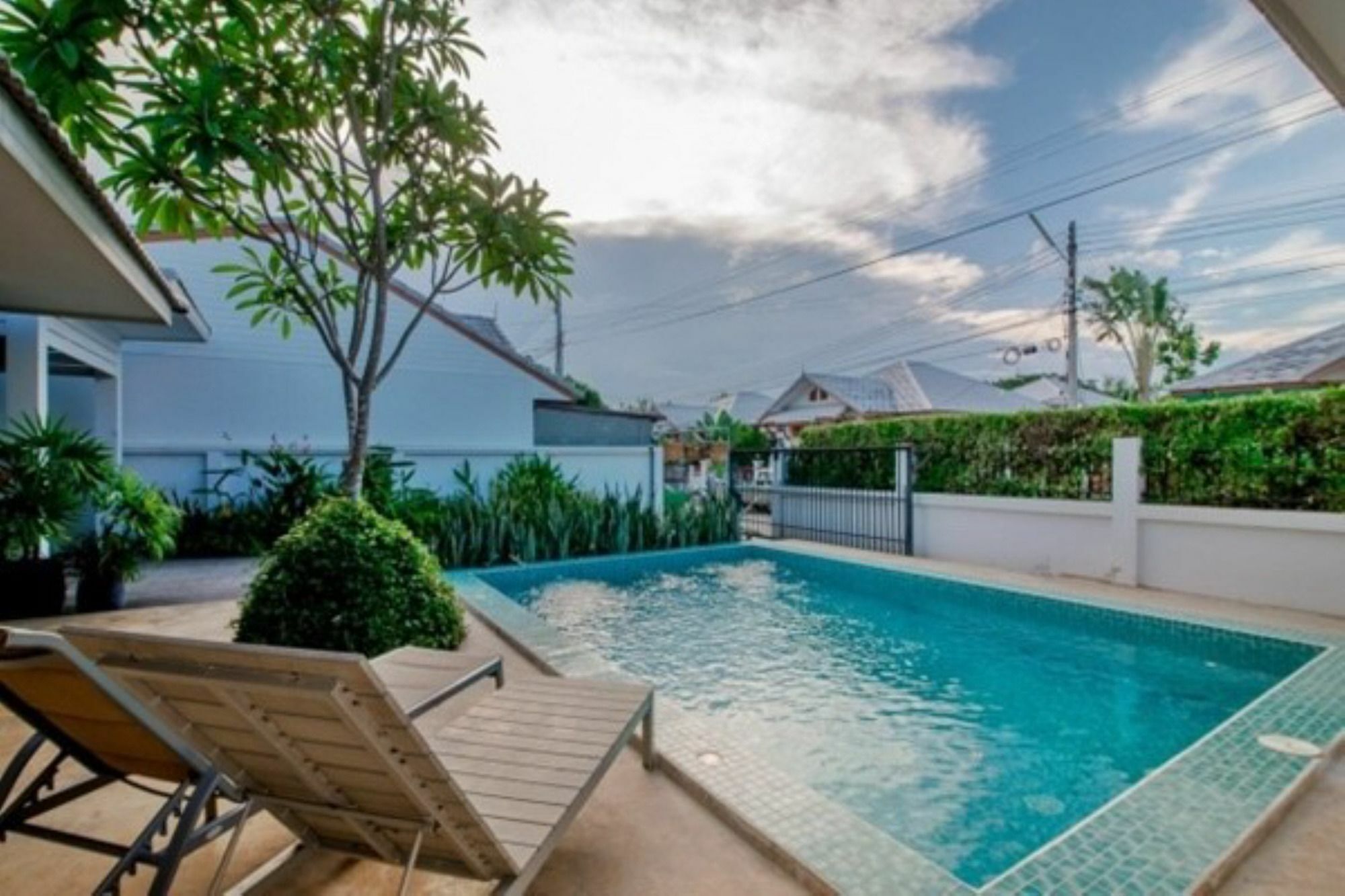 Great B Pool Villa